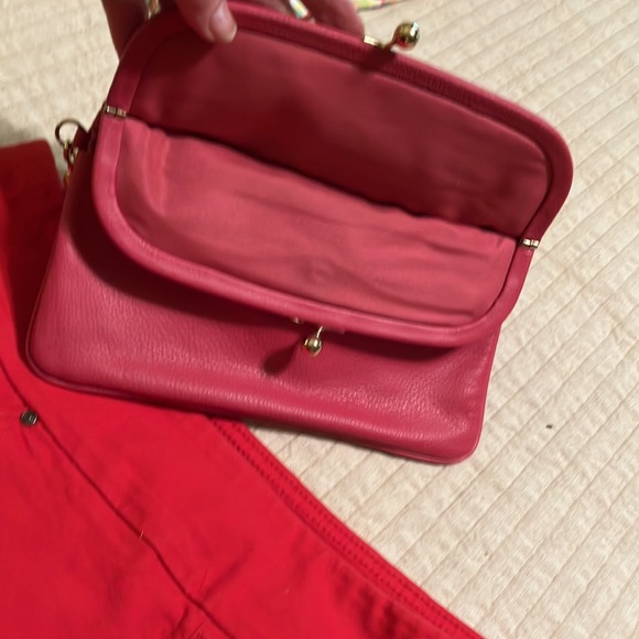 Purse - Picture 3 of 3